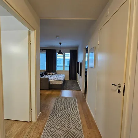 Apartman Two Bedroom, Free Parking, Quiet Area *