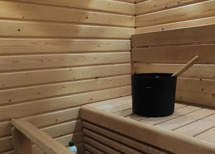 Apartment Two Bedroom, Free Parking, Quiet Area